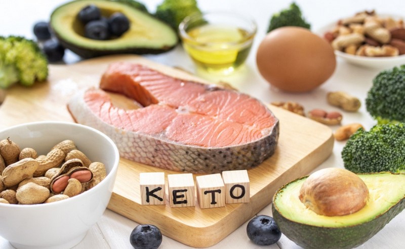 What should I eat for breakfast on my first day of keto diet?